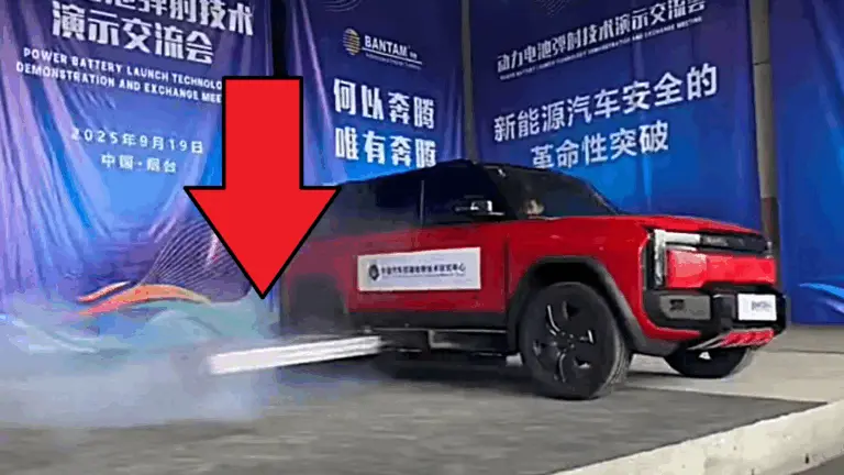 Kigyulladt a villanyautó akkucsomagja? Katapultáld az út szélére!