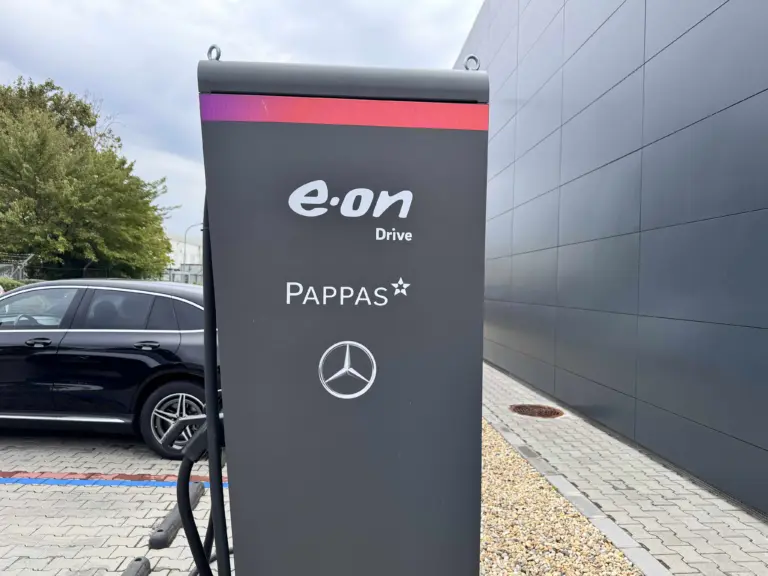 Így tenné még vonzóbbá a villanyautózást a Mercedes!