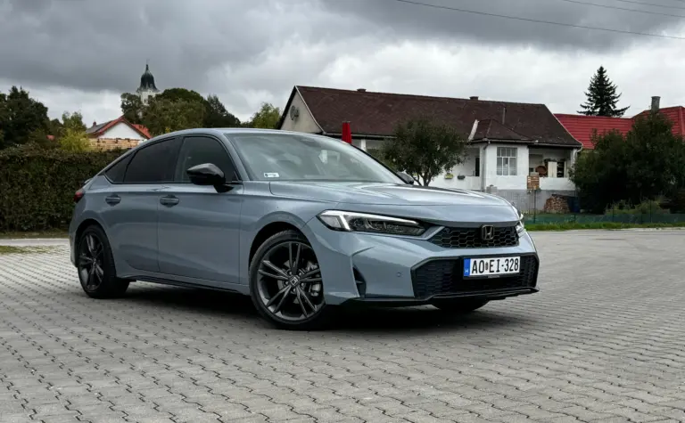 Kipróbáltuk: friss, finom Honda Civic