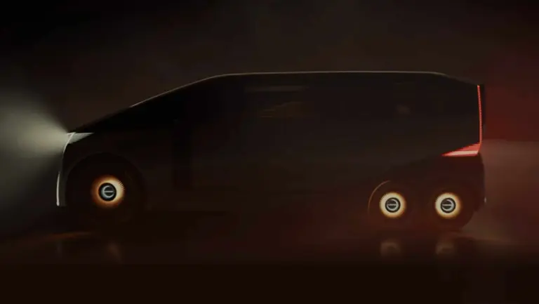 Tényleg hatkerekű buszlimuzinként támadhat fel a Lexus LS?