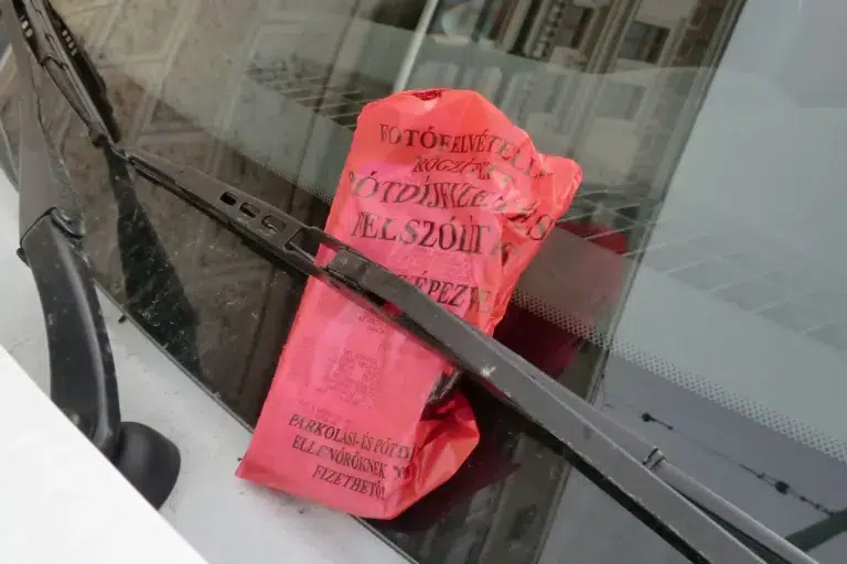 Még nagyobbra nő a fizetős parkoló zóna Budapesten