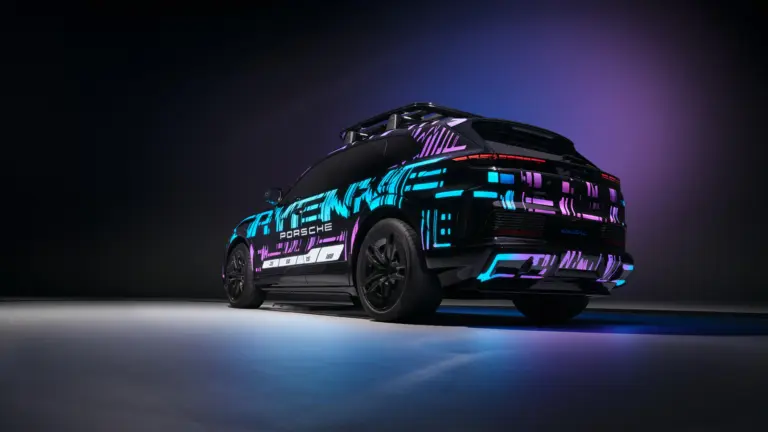 Döntött a Porsche az új villany-SUV jövőjéről, ez lesz a sorsa!