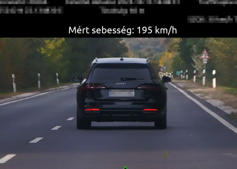 Majdnem elérte a 200 km/órát az Audi a Traffipax előtt