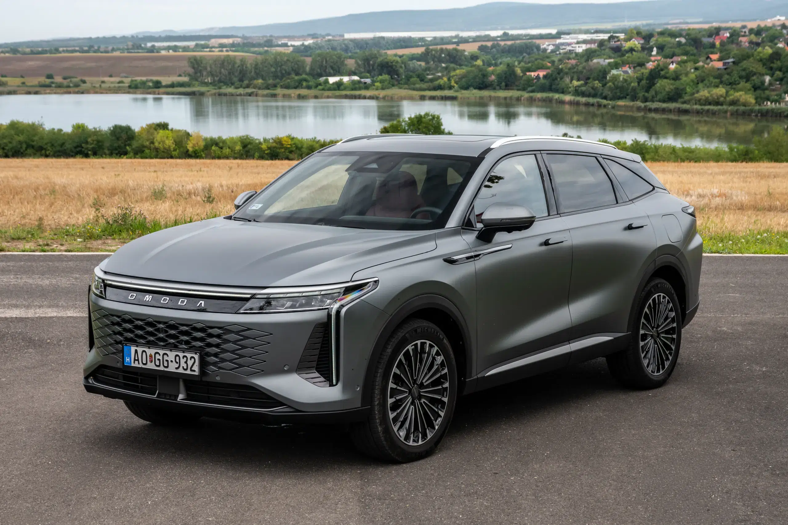 Tényleg német prémiumokra vadászik? – Omoda 9