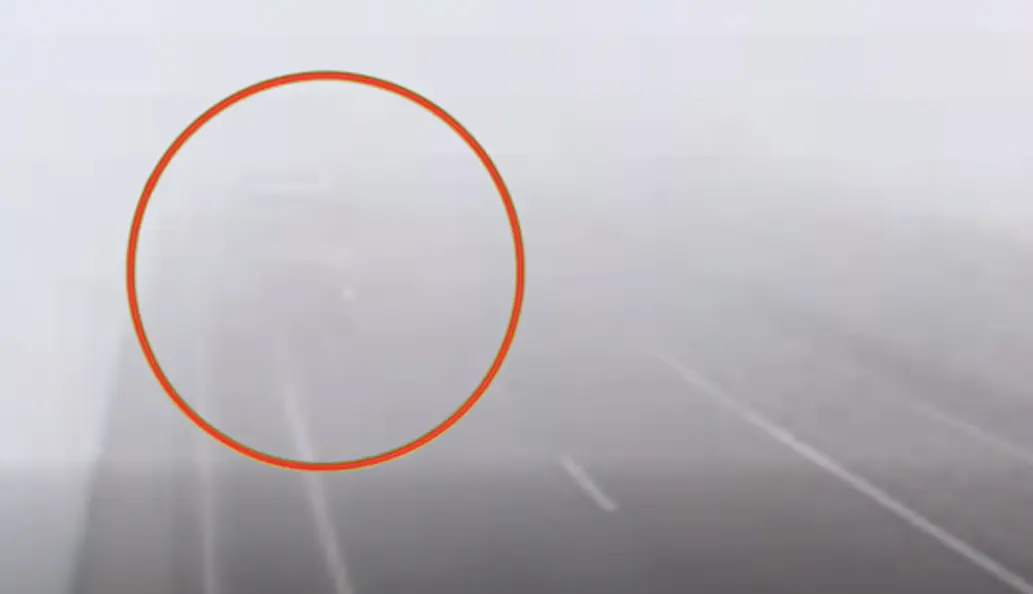 Óriási baleset történt a Kőröshegyi völgyhídon, csodával határos, hogy nem történt tragédia!