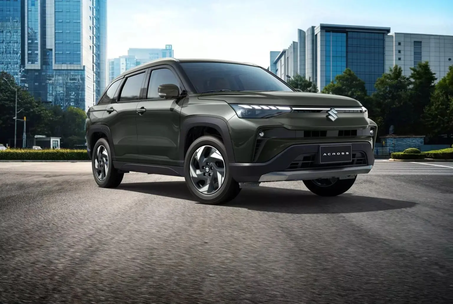 Bemutatkozott az új Suzuki Across! Vajon hozzánk is érkezik?