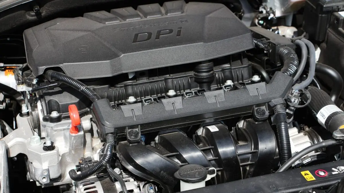 Hivatalos: meghátrál az EU, 2035 után is maradhatnak a belső égésű motorok!