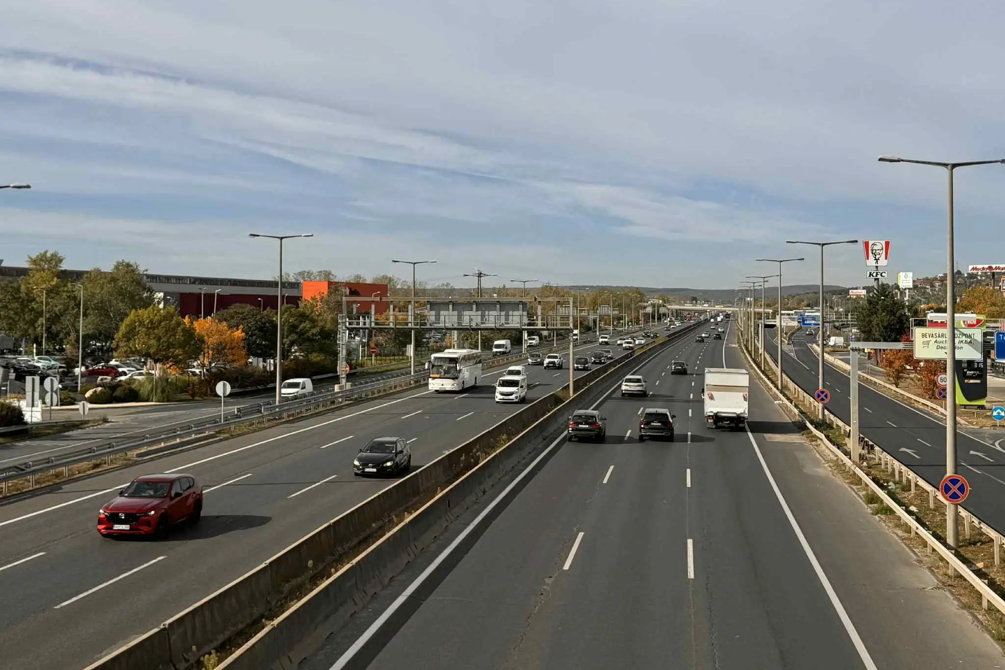Váratlan hír: még karácsony előtt átadnak itthon egy vadiúj gyorsforgalmi szakaszt!