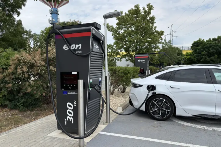 Ezek a töltési szokások a hazai villanyautóknál