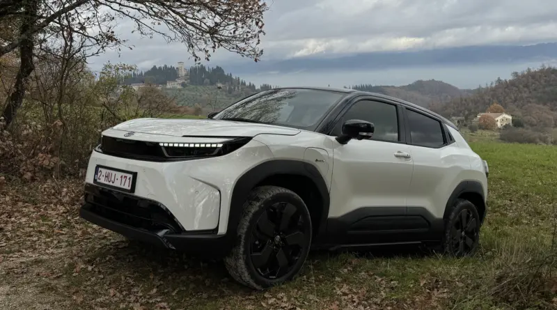 Ezzel bővül a Toyota villanyautó kínálata, kipróbáltuk az Urban Cruisert