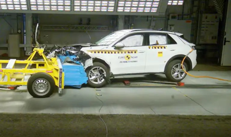 Íme az idei év utolsó Euro NCAP töréstesztjei!