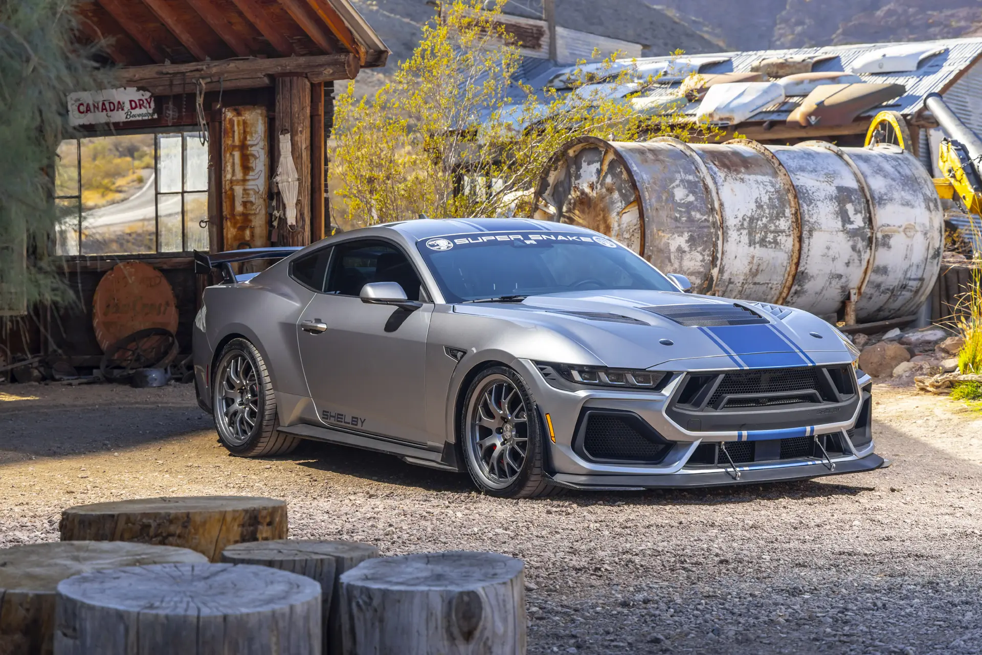 Igazi vadállat lett az új 830 lóerős Shelby