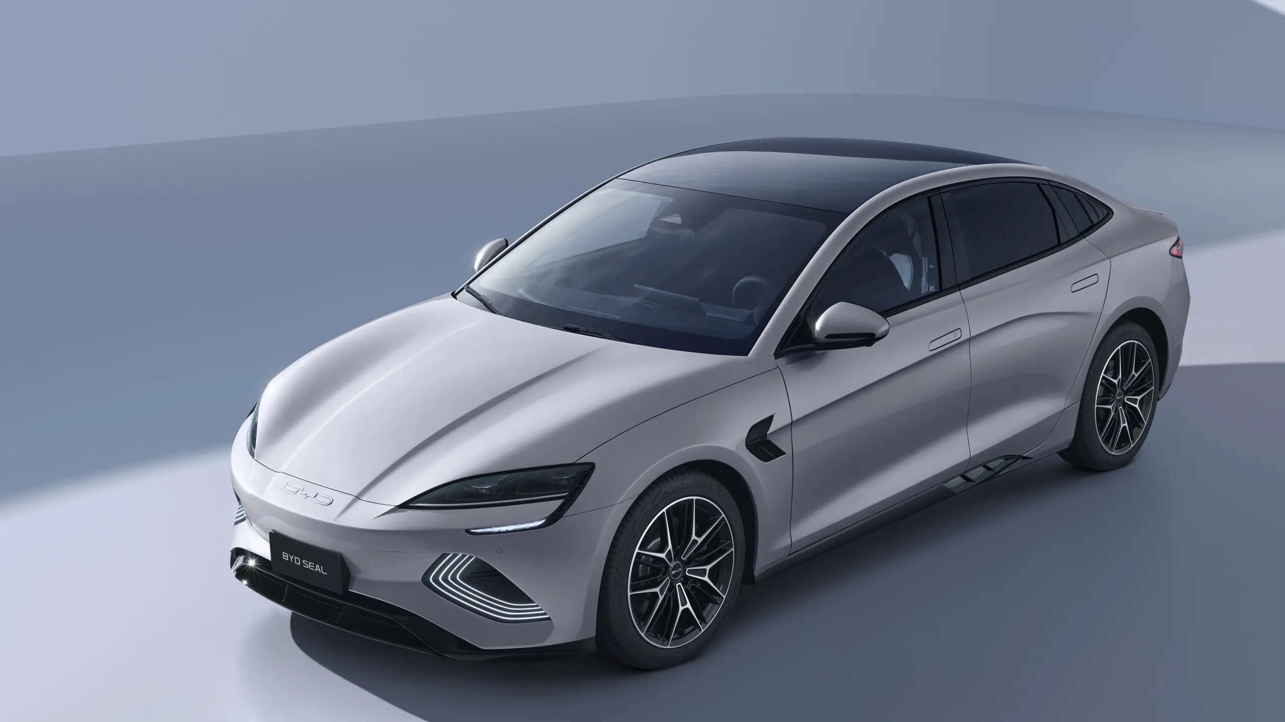 Lényegesen olcsóbb alapváltozatot kapott a BYD Seal