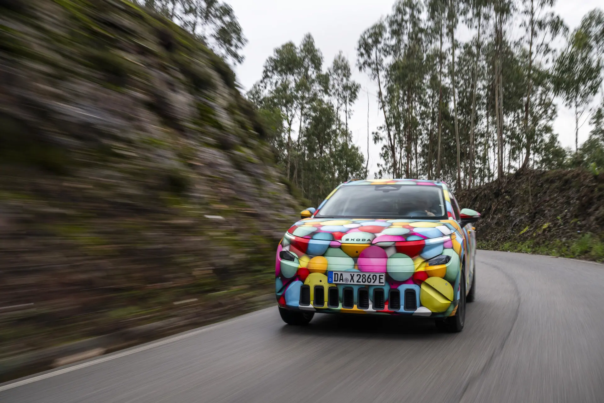 Nem titkolózik tovább a Škoda: ilyen hajtásláncokkal lesz kapható az Epiq!