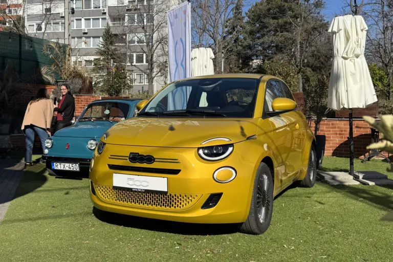 Kedvezménnyel indítja a tavaszt a Fiat! Még olcsóbb a hibrid 500-as!