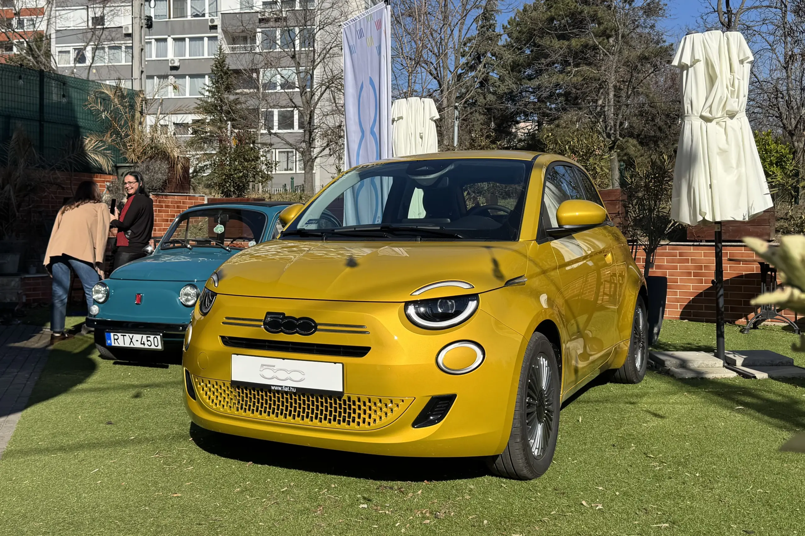 Kedvezménnyel indítja a tavaszt a Fiat! Még olcsóbb a hibrid 500-as!