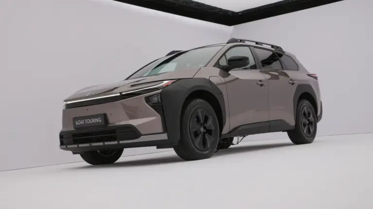 Beárazták itthon a Toyota új SUV-ját! Íme a pontos ára!