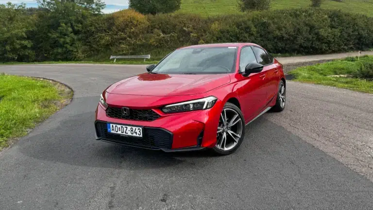 Titkos tipp - Honda Civic friss arccal