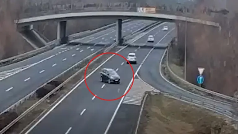 Újabb behajtani tilos tábla tagadót filmeztek Magyarországon! Íme a videó!