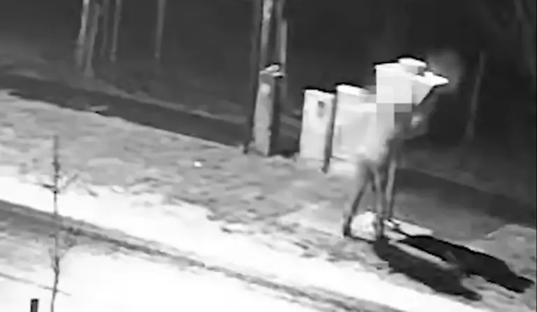 Lefújta festékkel a traffipaxot: ez a videó buktatta le!