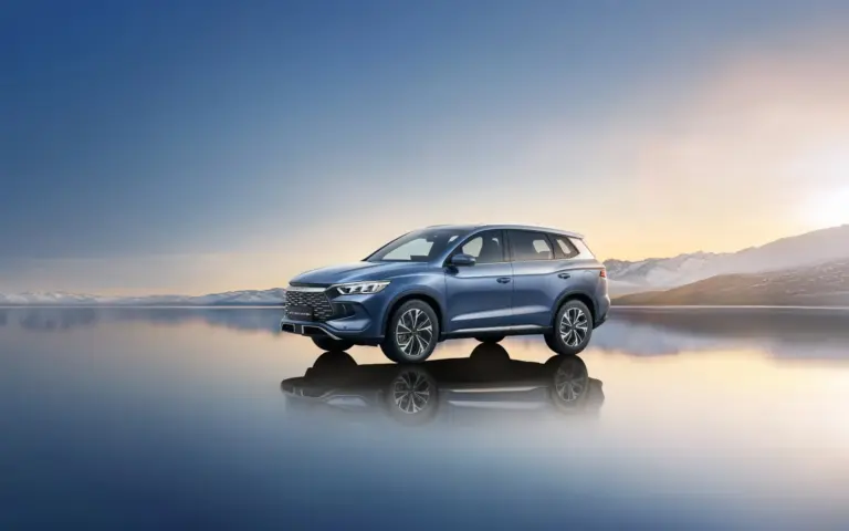 1000 km hatótáv 12 millió forint alatt - Megérkezett a BYD Sealion 5