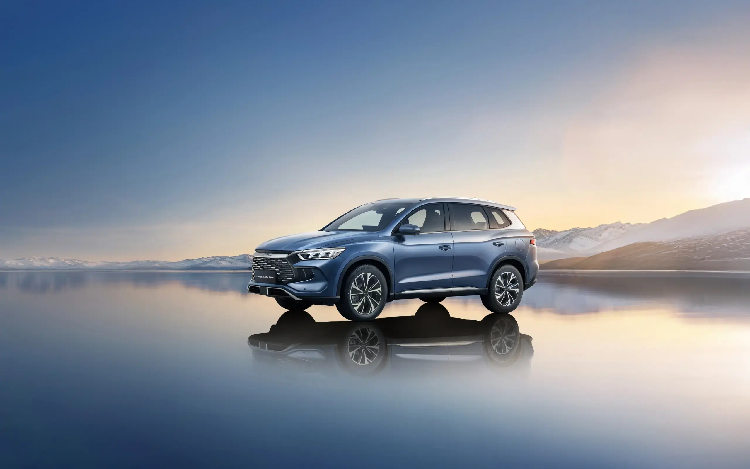 1000 km hatótáv 12 millió forint alatt - Megérkezett a BYD Sealion 5