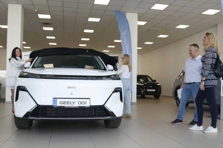 Ezen a helyen adták át az első itthon vásárolt Geely modellt!