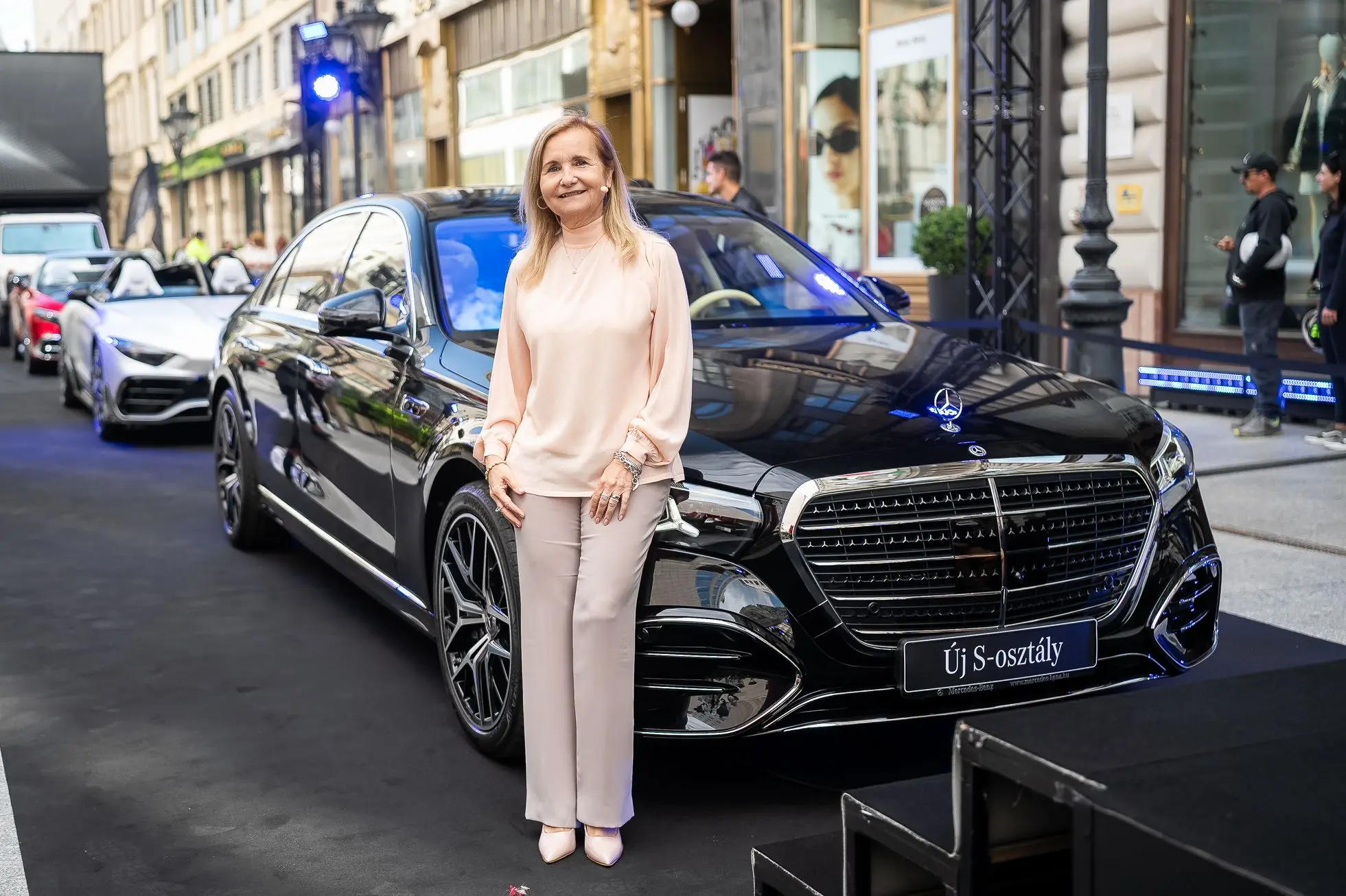 Különleges Mercedes-Benz élményeknek ad otthont Budapest és Balatonüred