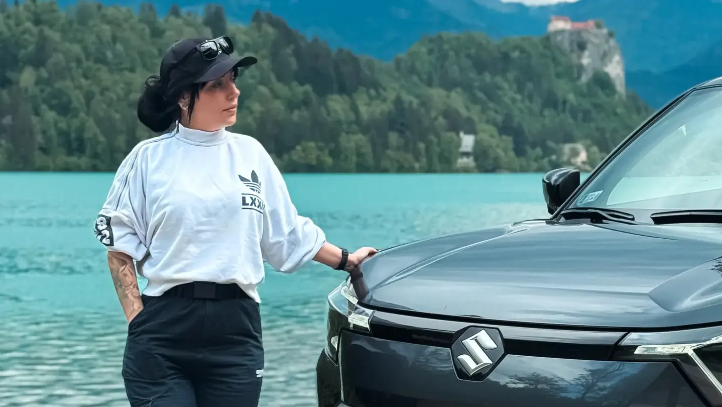 Suzuki eVitarával a Bledi-tó körül
