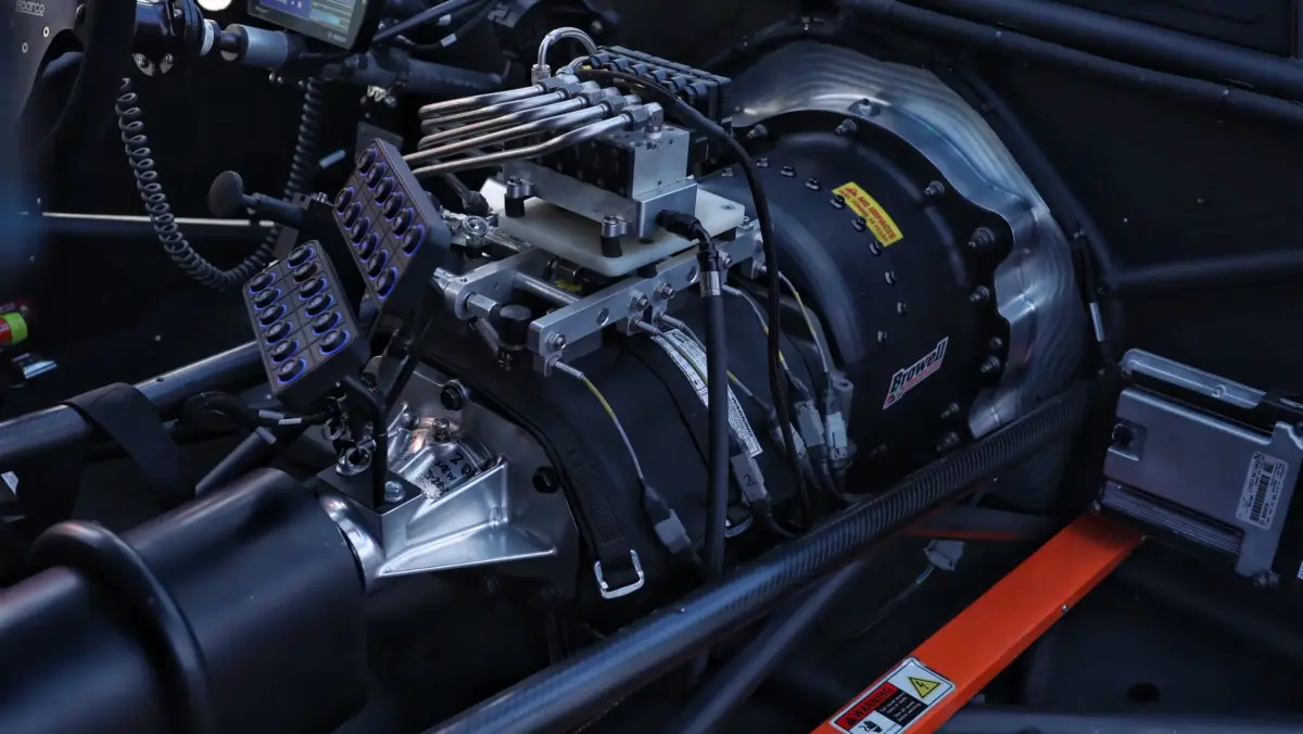 Ferrari Purosangue motortér