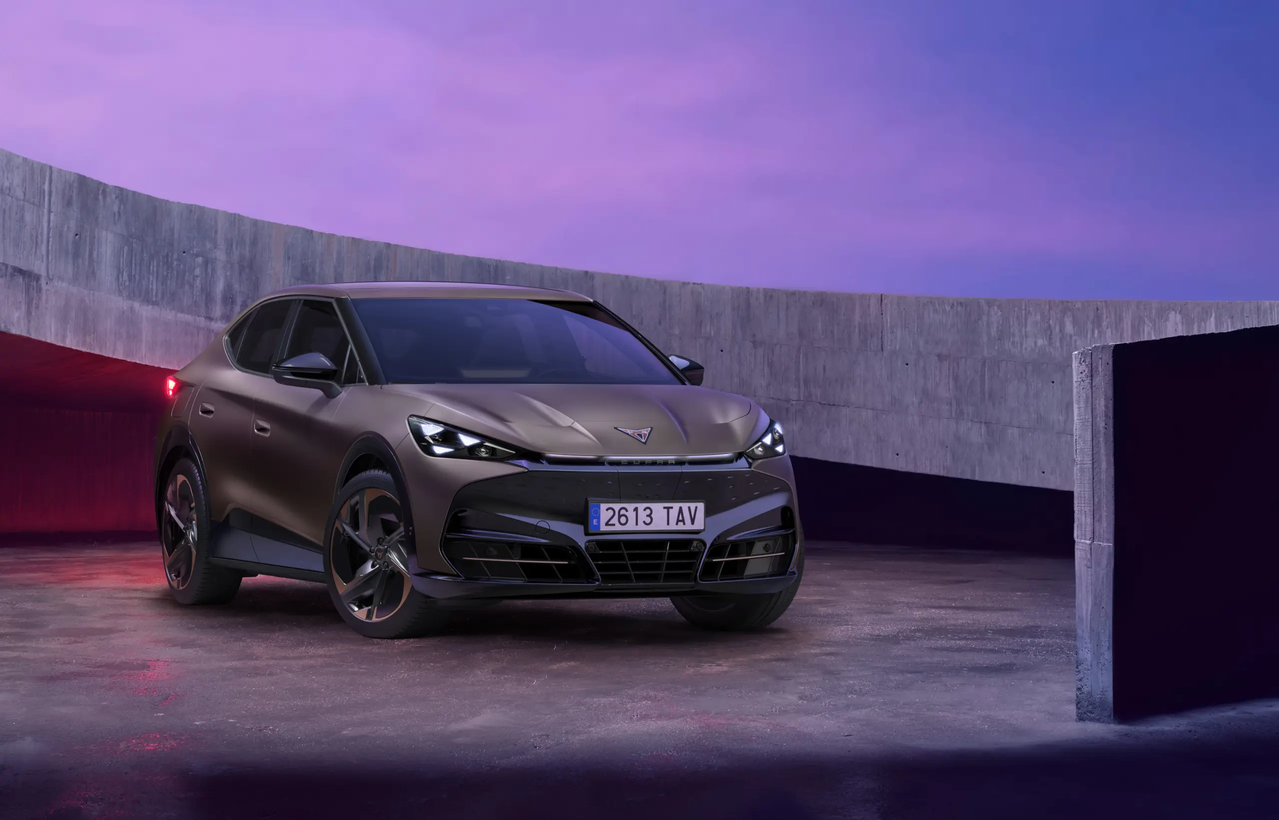 Új belépőmodellel bővül a CUPRA Tavascan kínálata