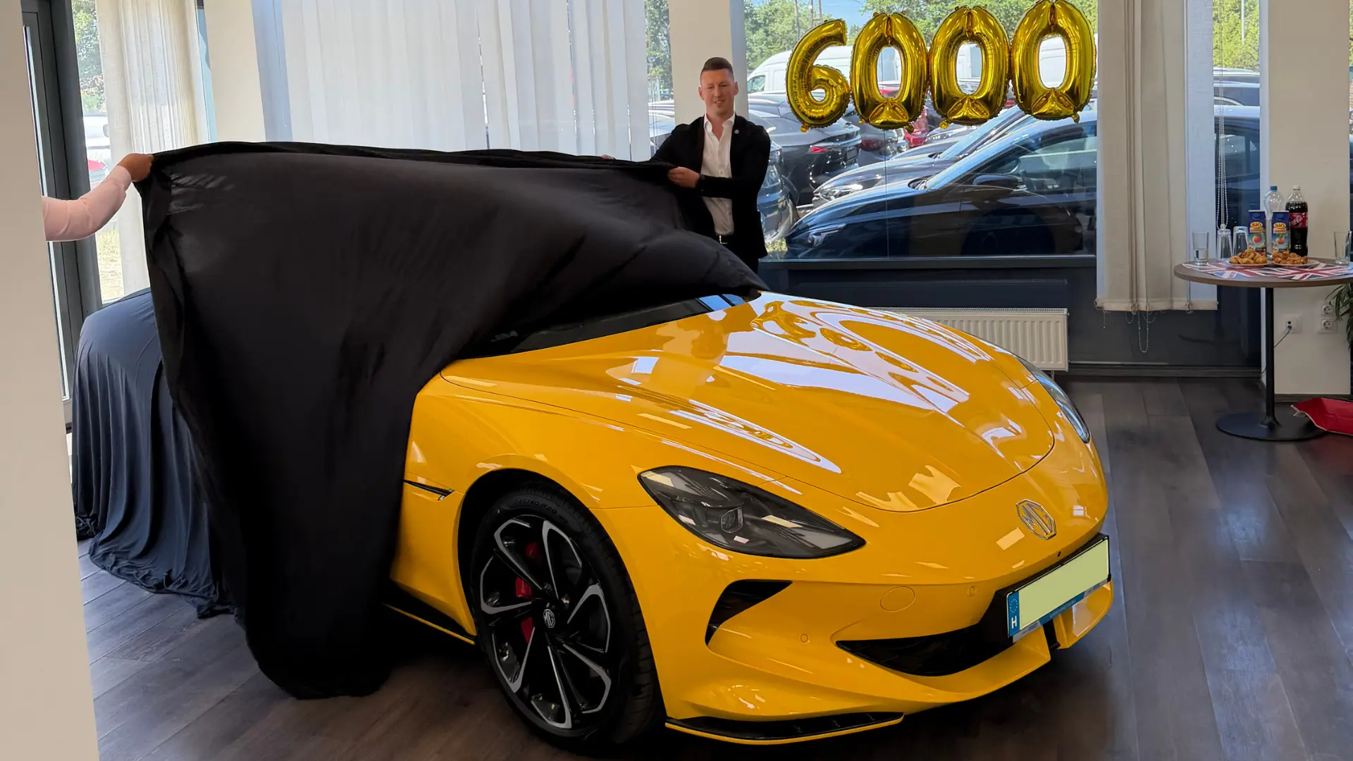 Újabb mérföldkő az MG-nél! Átadták itthon a 6000. autót!