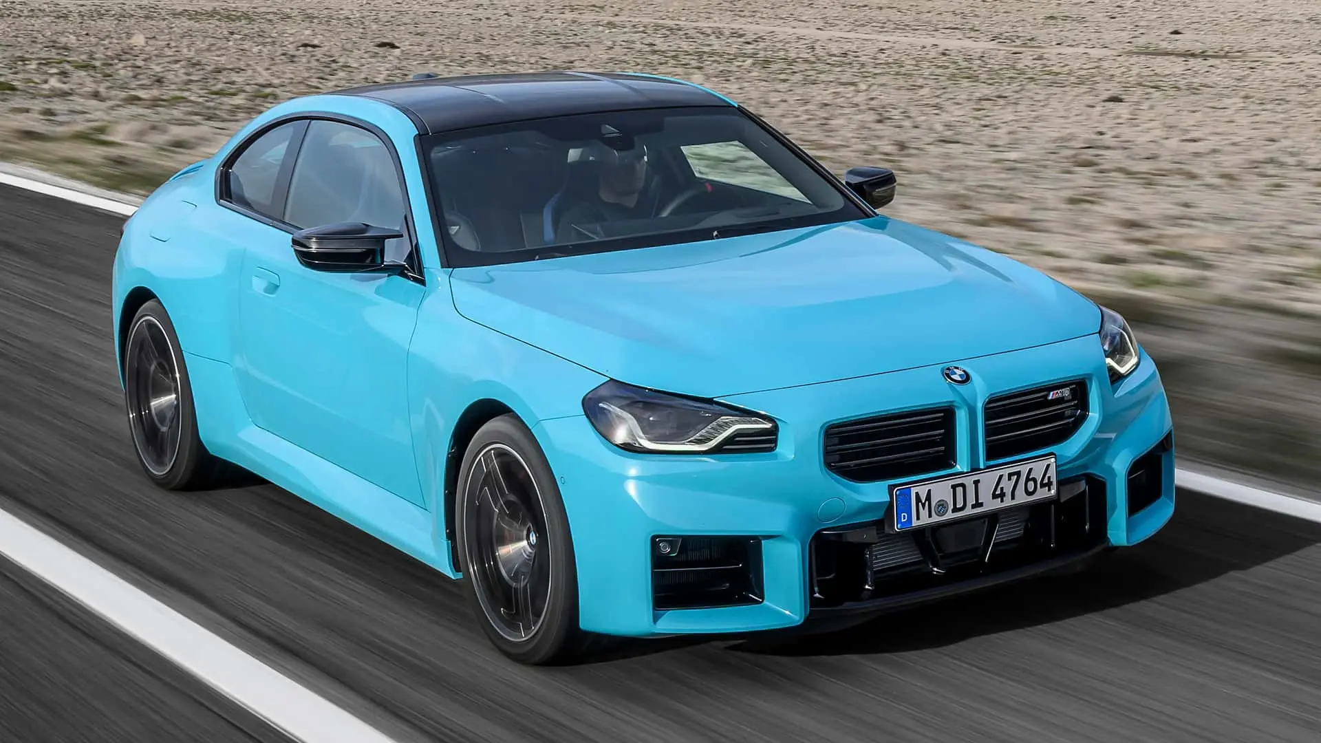 Érkezik az összkerekes BMW M2