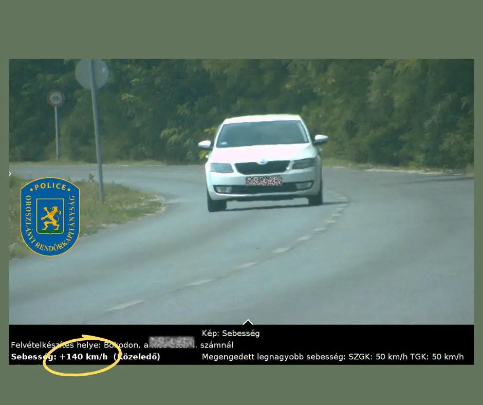 Durva gyorshajtáson kapták a Škoda sofőrjét! Óriási bírság lett a vége!